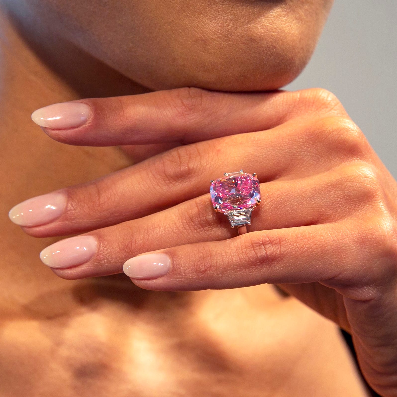 Model Paula Nissen wears a 10.57-carat purplish-pink diamond called called The Eternal Pink diamond in New York City on Tuesday, March 28, 2023. Sotheby's auction house estimates the diamond will sell for over $35 million in June.