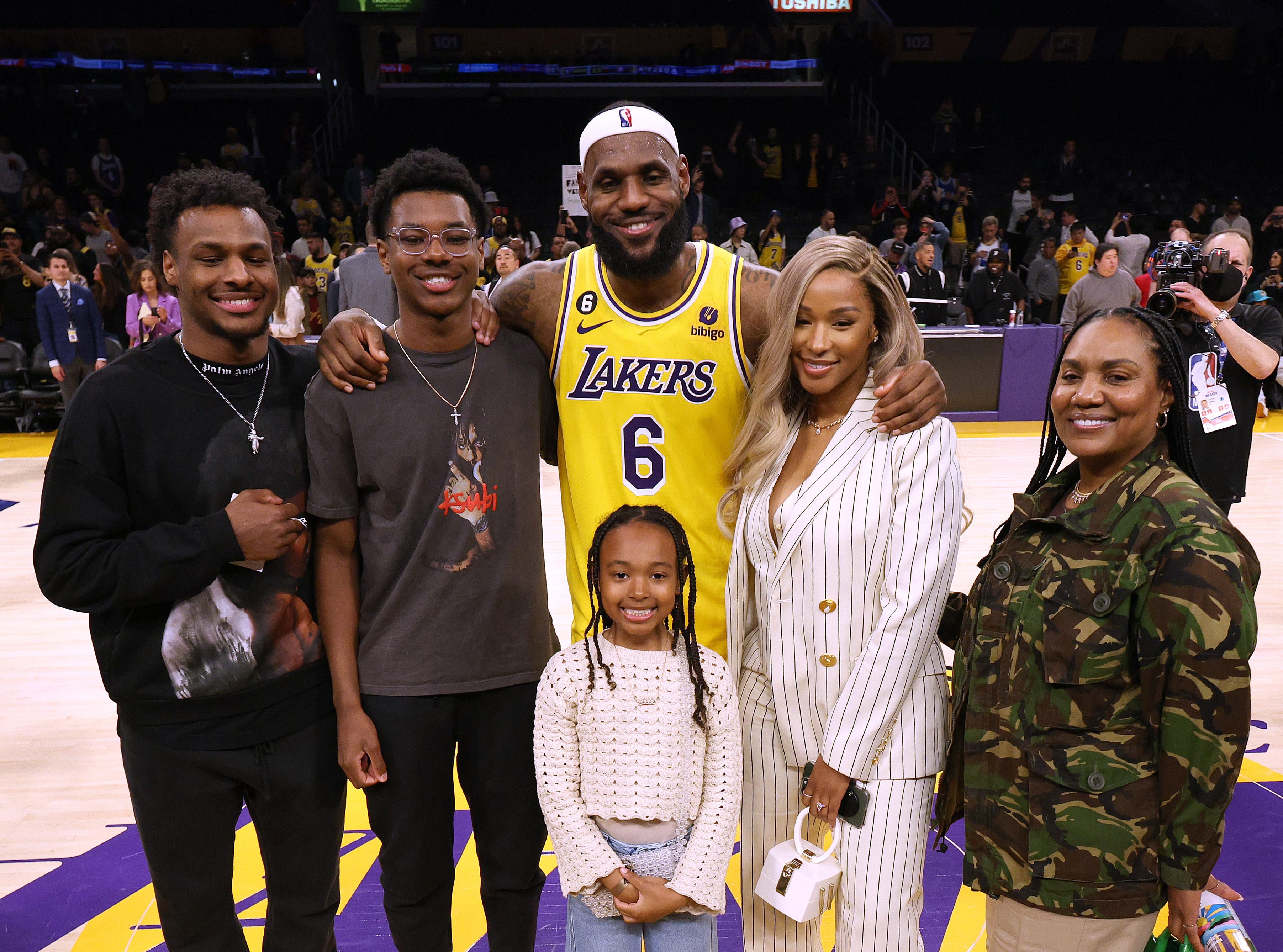 lebron james dream team