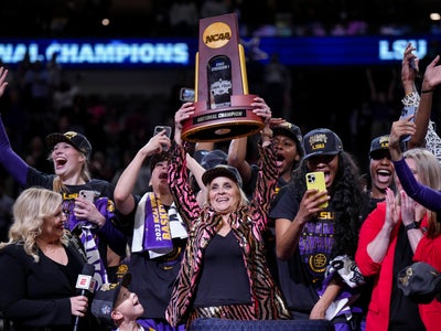 LSU women's basketball to play in 2023 Cayman Island Classic with UConn