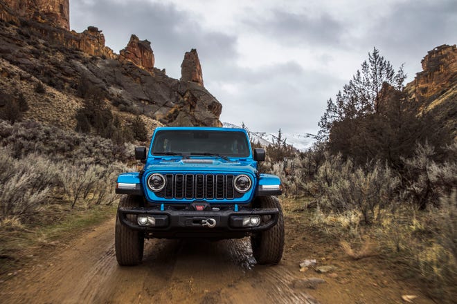 2024 Jeep Wrangler cuts price of 4xe PHEV, adds off-road features