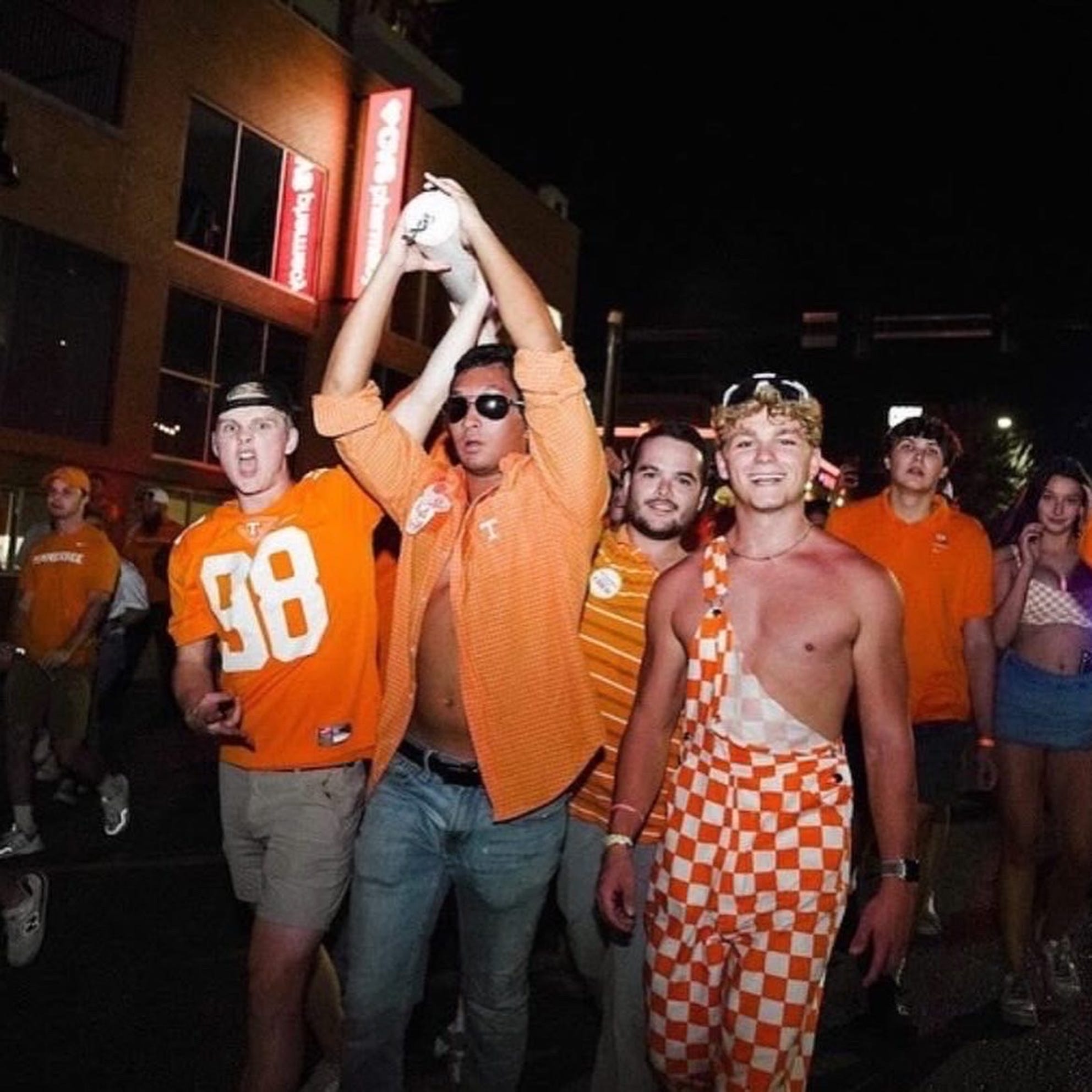 Cumberland Avenue nightlife memories as Knoxville 