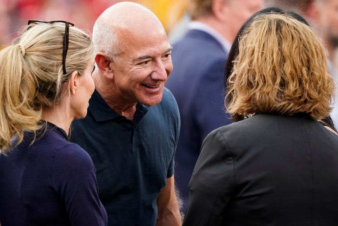 Jeff Bezos not planning to submit bid to purchase Washington Commanders