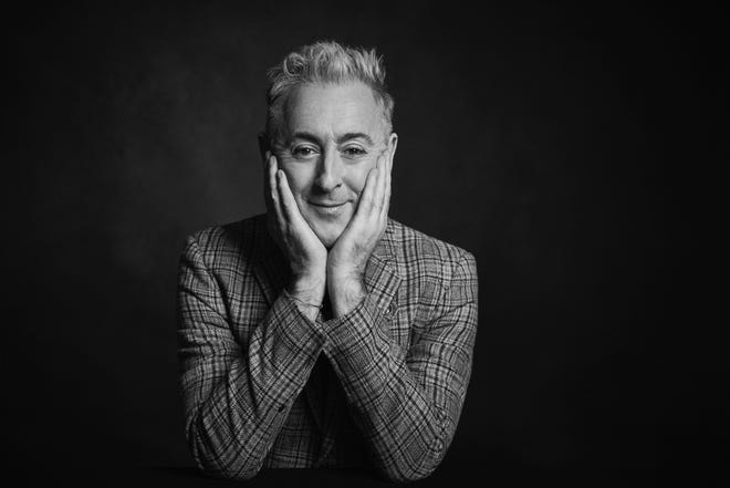 Disfrute de una actuación del actor Alan Cumming el sábado en The Studio en Mizner Park en Boca Raton.