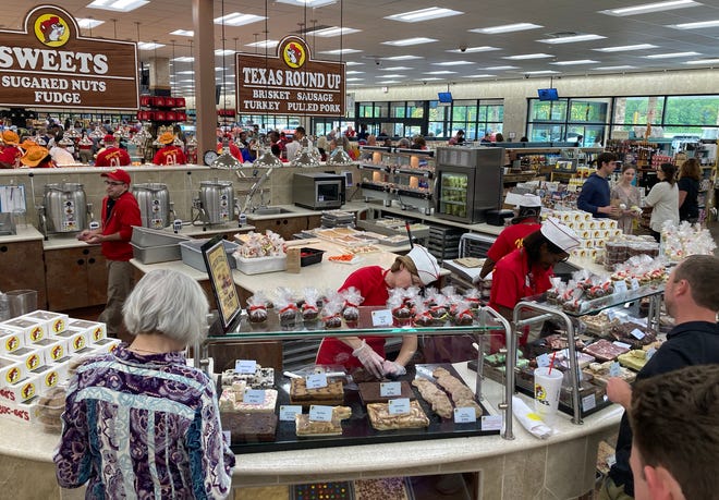 d194da8f-4a13-4316-b4ed-9d637213b8c5-buckees_sweets What's a Buc-ee's? The 7 greatest surprises for a first-timer