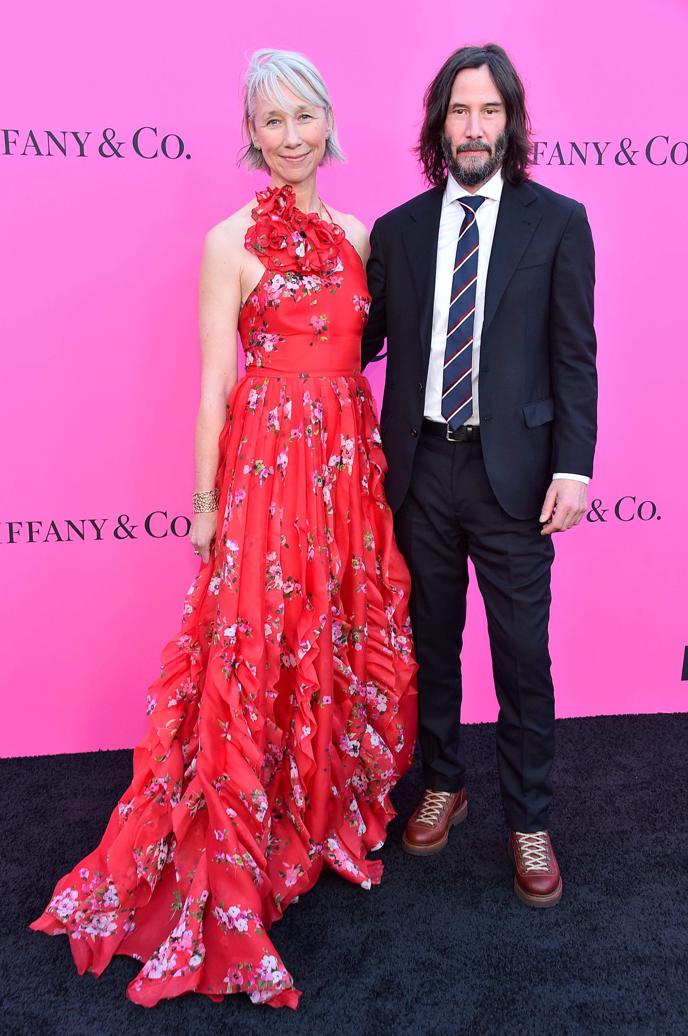 April 15, 2023 :  Alexandra Grant and Keanu Reeves attend MOCA Gala 2023 at The Geffen Contemporary at MOCA in Los Angeles, California. (