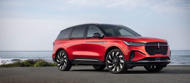 The 2024 Lincoln Corsair midsize SUV will be available in early 2024.