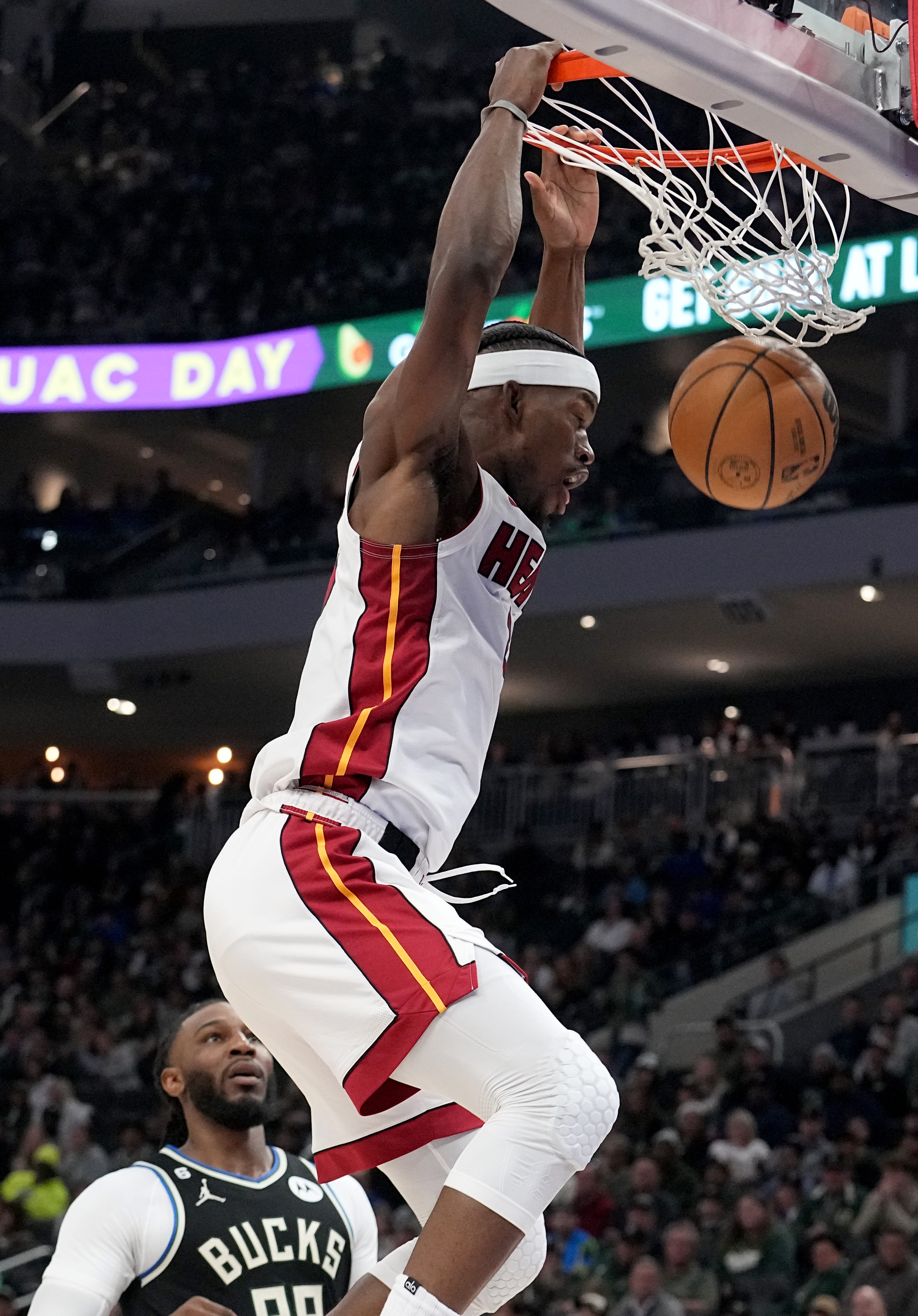 NBA Twitter busy after Jimmy Butler upstages Giannis' Antetokounmpo