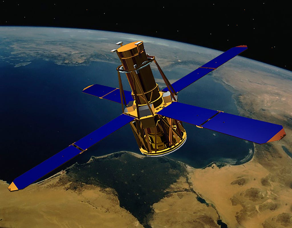 Satelit Tua NASA Jatuh ke Bumi, Risiko Bahaya ‘Rendah’