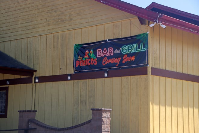 Πρόσφατα ανέβηκε και η σήμανση για το Los Pericos Bar and Grill και οι εργασίες για το νέο εστιατόριο βρίσκονται σε εξέλιξη. Το νέο εστιατόριο βρίσκεται στο παλιό κτίριο Big Bubbas Bad BBQ.