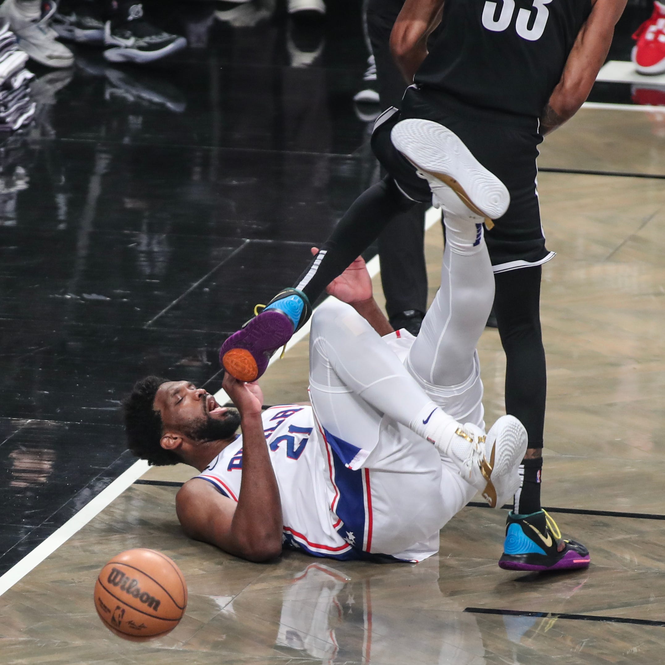 Philadelphia 76ers center Joel Embiid and the Nets' Nic Claxton got into a dust-up in the first quarter.
