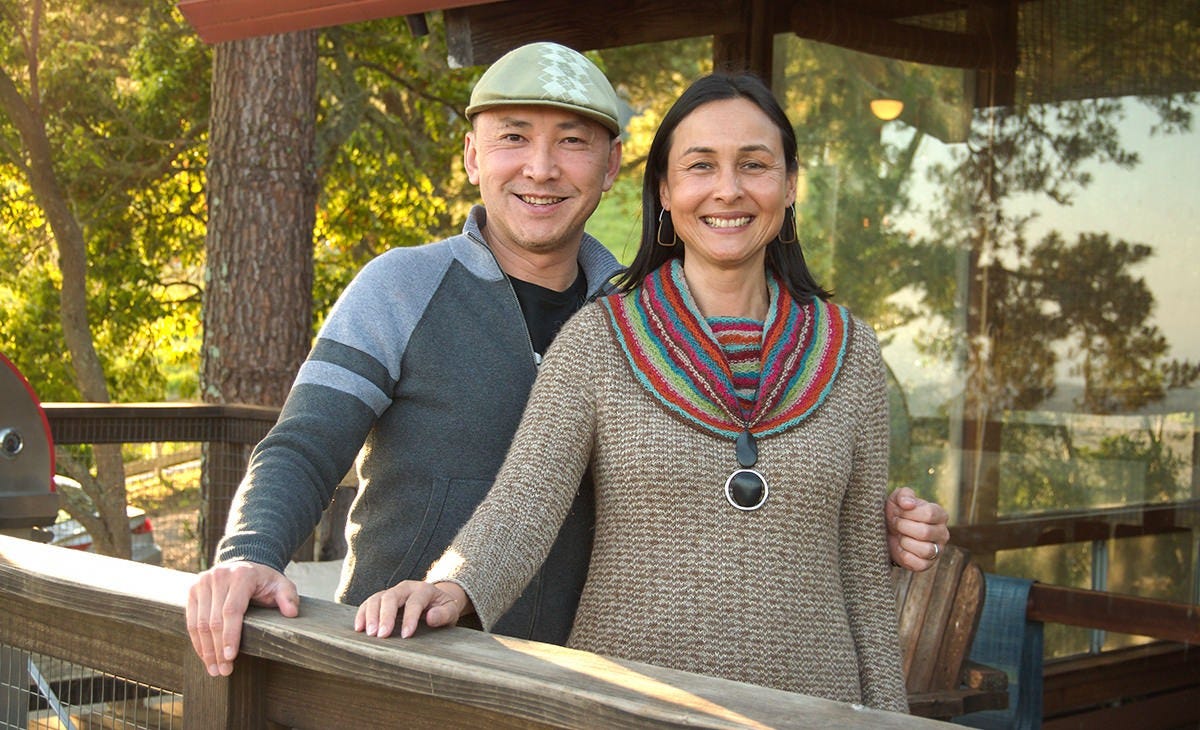 Professor Isabelle Thuy Pelaud and Pulitzer Prize winner Viet Thanh Nguyen are co-founders of the Diasporic Vietnamese Artists Network.