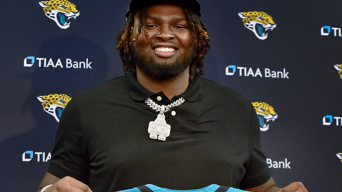 Pressure makes diamonds Jaguars OL Anton Harrison arrives at TIAA Bank Field Pressure makes diamonds Jaguars OL Anton Harrison arrives at TIAA Bank Field