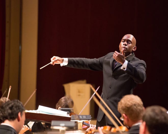 La Orquesta de Sarasota recorre el mundo en concierto ‘Postales Musicales’