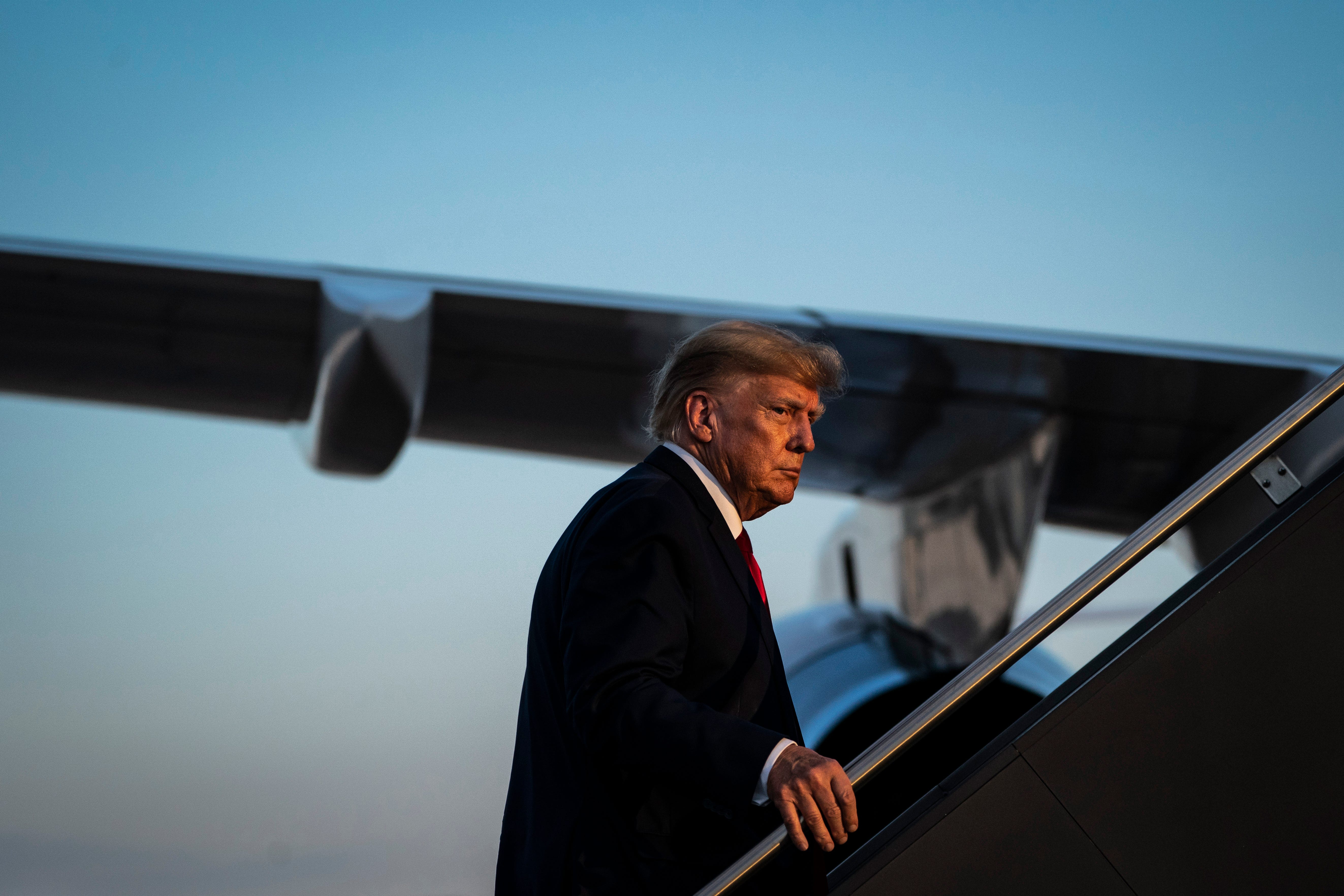 Saat penyelidikan Trump semakin intensif, musuh mantan presiden mulai terbuka