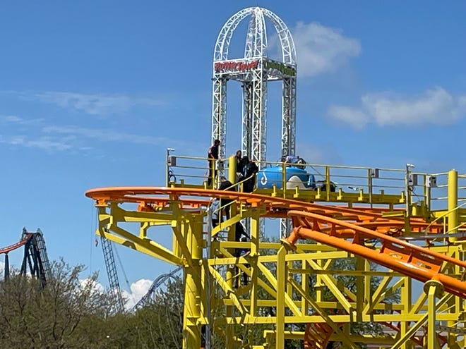 Wild Mouse coaster leaves riders stranded at Cedar Point Wild Mouse coaster leaves riders stranded at Cedar Point