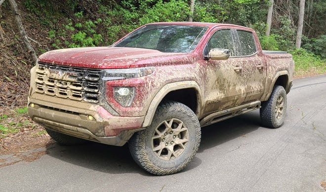The 2023 GMC Canyon AT4X looks best in dirt color.
