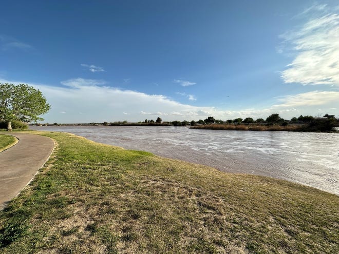 Un Río Grande inundado nuevamente en el sur de Nuevo México