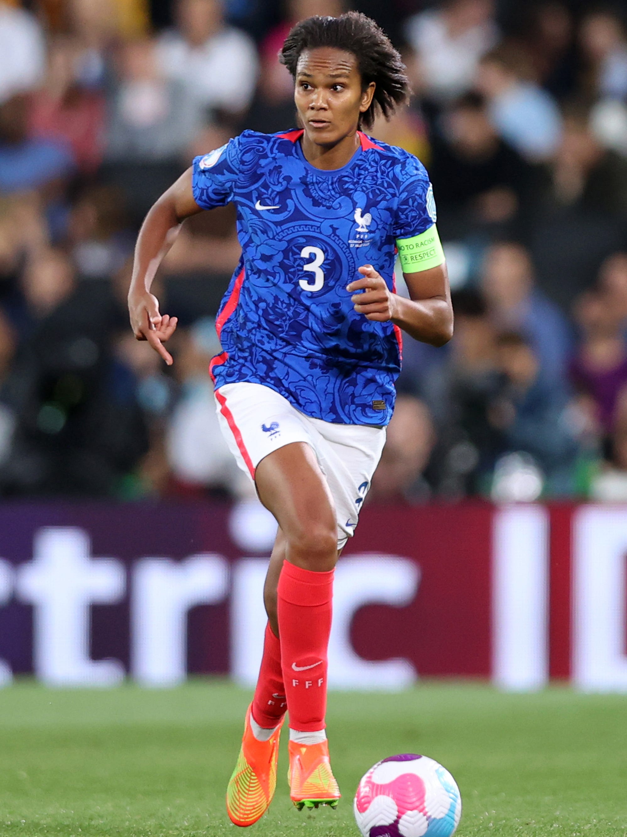 An action image of Wendie Renard playing soccer.