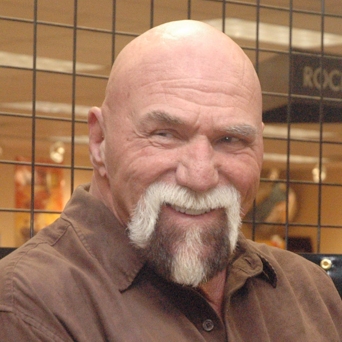 Superstar Billy Graham Signs His Book "Tangled Ropes," on Feb. 21, 2006 at Borders Books in Princeton, N.J.