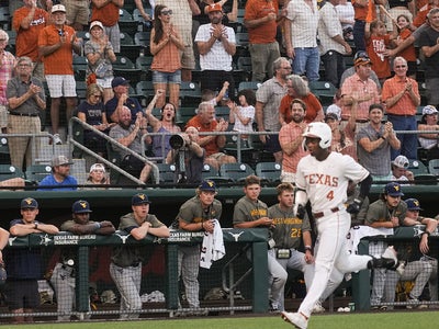 Bohls, Golden: Texas baseball's no-show in Arlington will have NCAA regional consequences