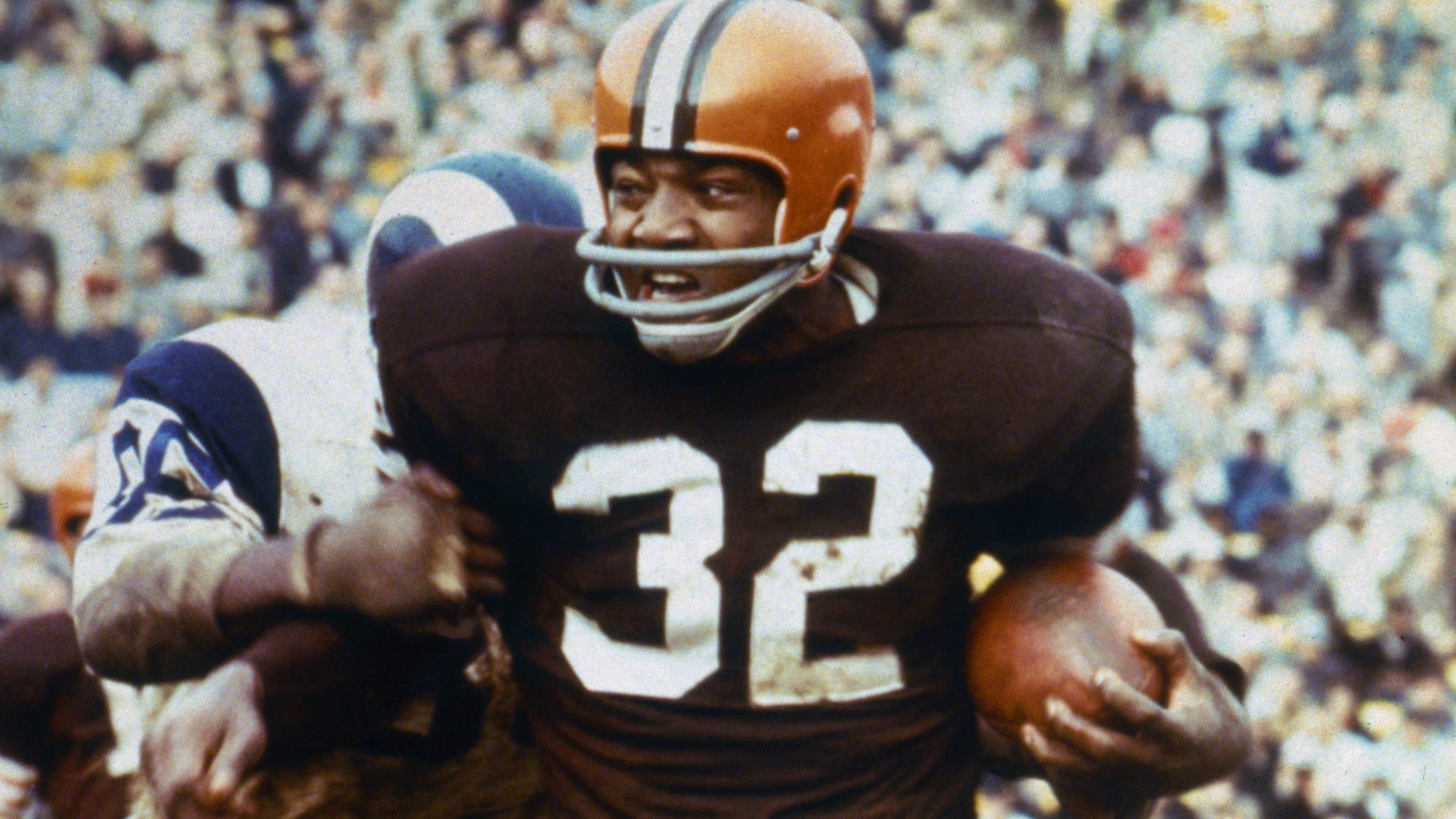 Cleveland Browns running back Jim Brown in 1965.