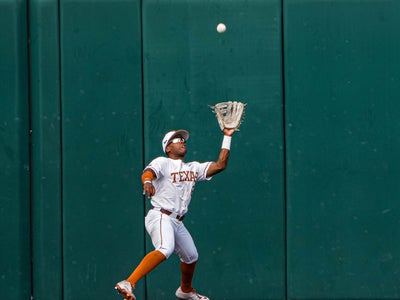 Bohls: Texas baseball, including Dylan Campbell, deserves all the praise it's getting