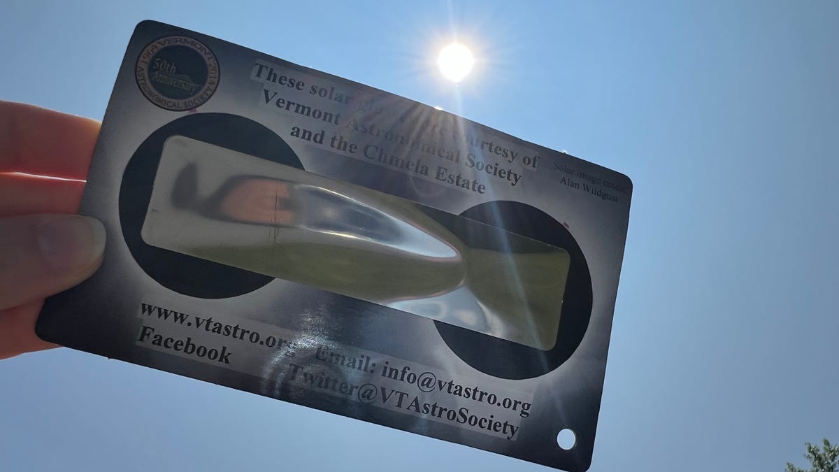 Os residentes de Vermont puderam ver um eclipse solar parcial em 14 de outubro