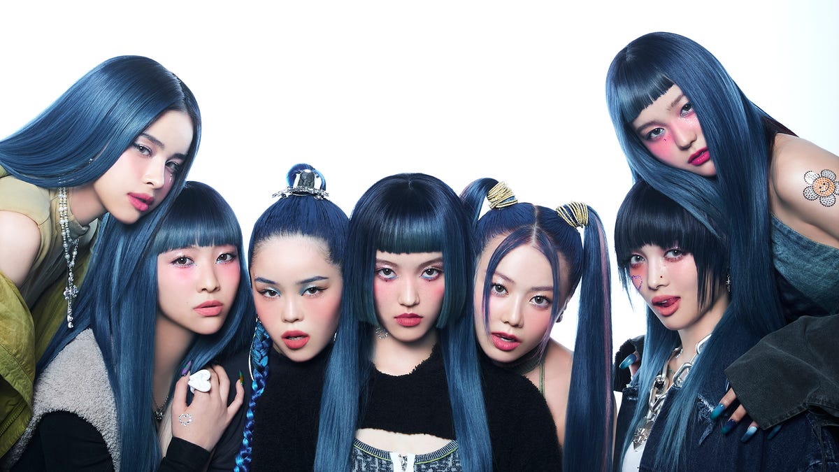 トーキング・ガール・グループ「ヘッド・イン・ザ・クラウズ」、新しい音楽、ファン トーキング・ガール・グループ「ヘッド・イン・ザ・クラウズ」、新しい音楽、ファン