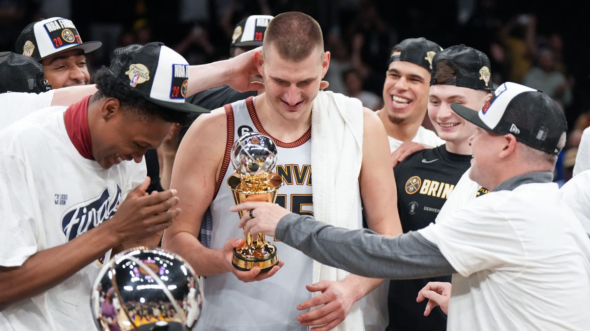 LeBron James knew Michael Malone knew Now the world knows how great Nikola Jokic is LeBron James knew Michael Malone knew Now the world knows how great Nikola Jokic is
