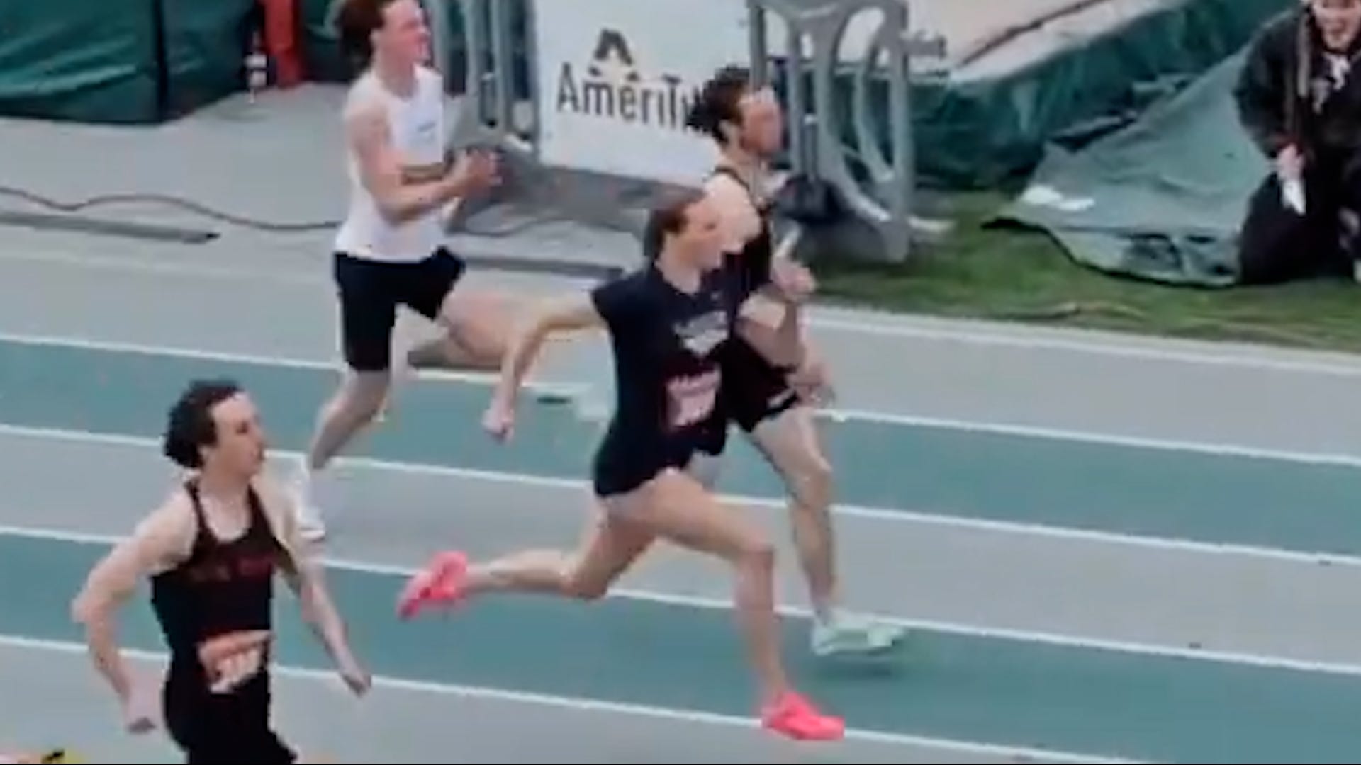 Record breaking sprinter sensation beats her prom date on the way to history