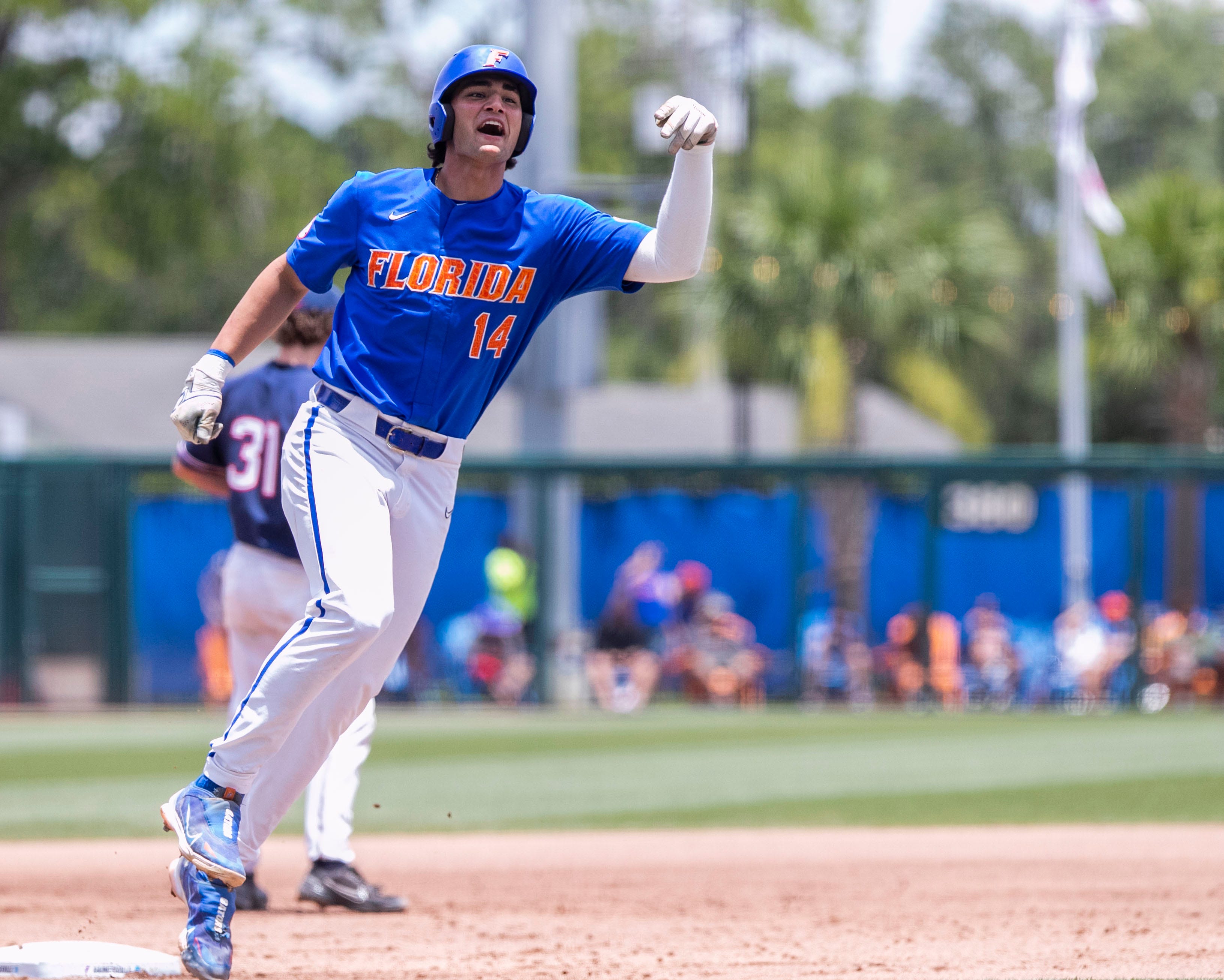 Gators Advance To Play Texas Tech