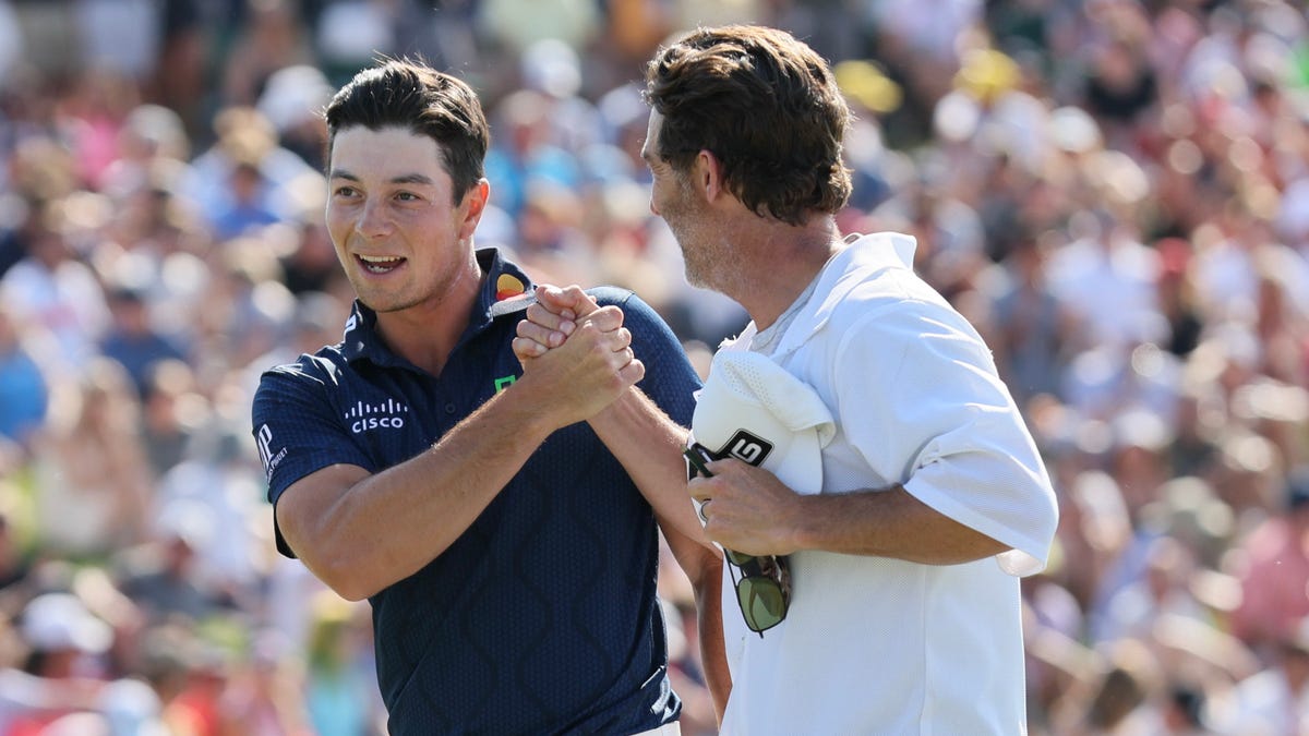 Sundays golf roundup Viktor Hovland delivers clutch putts and wins Memorial in playoff Sundays golf roundup Viktor Hovland delivers clutch putts and wins Memorial in playoff