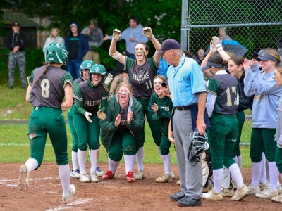 Playoff stats, scores: No. 2 D-R softball cruises past No. 34 B-P in D3 Round of 32