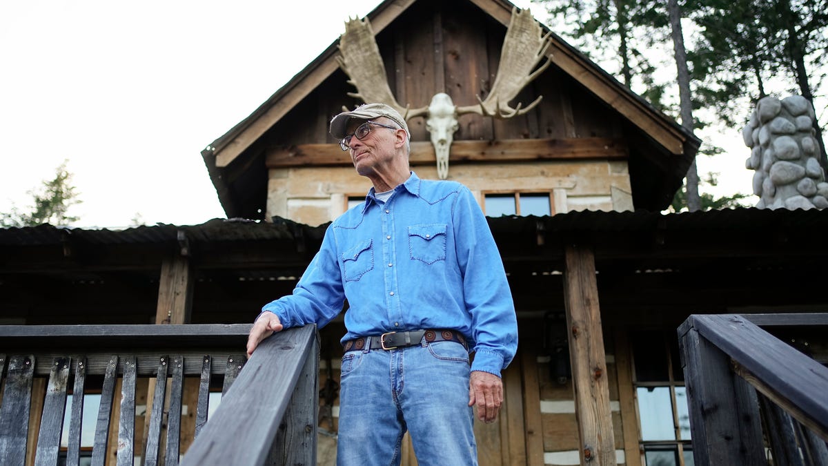 Photos Jack Hanna's life in Montana