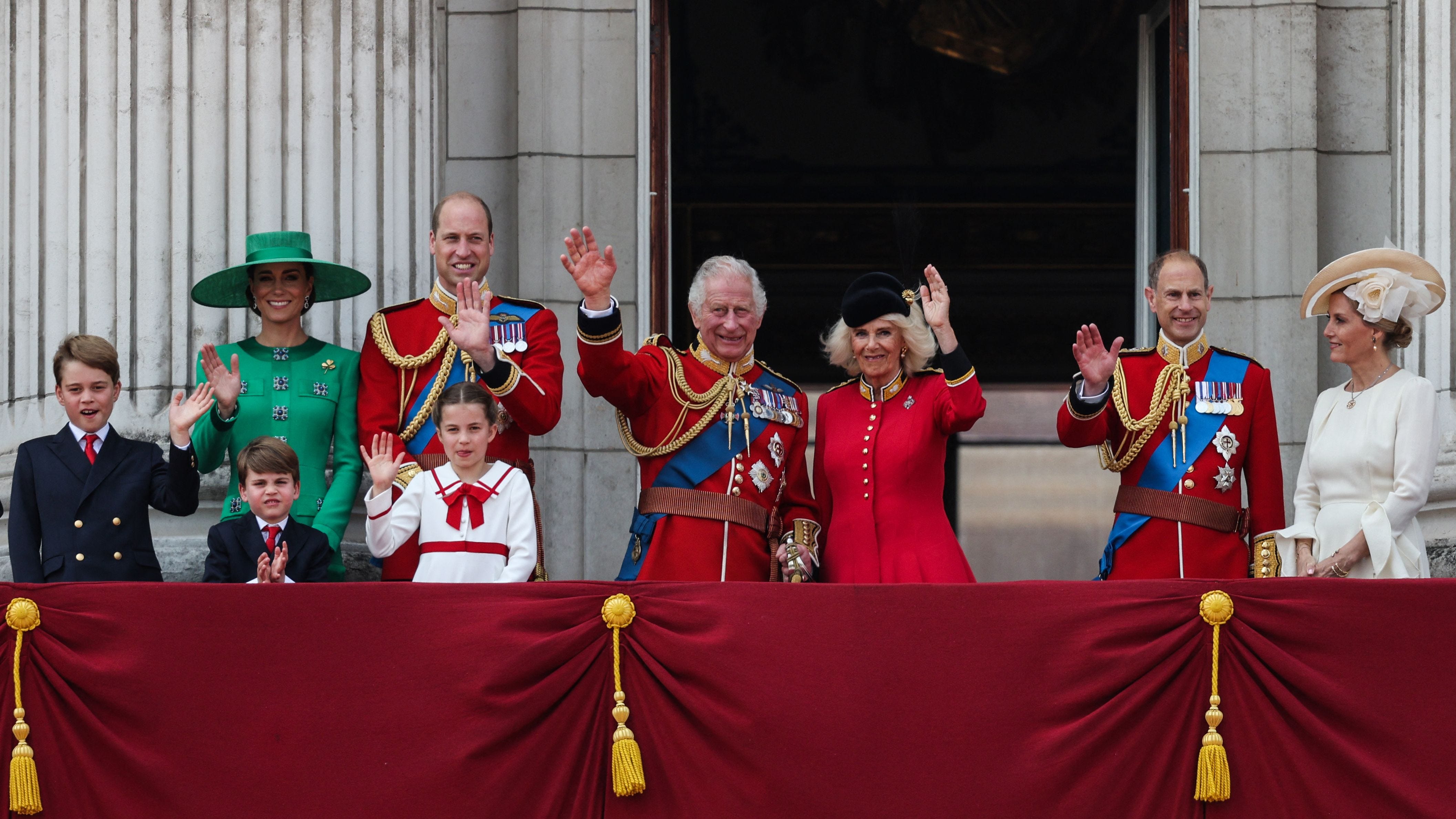 June 17, 2023: (L-R) Britain's Prince George of Wales, Britain's Catherine, Princess of Wales, Britain's Prince Louis of Wales, Britain's Prince William, Prince of Wales, Britain's Princess Charlotte of Wales, Britain's King Charles III, Britain's Queen Camilla, Britain's Prince Edward, Duke of Edinburgh and Britain's Sophie, Duchess of Edinburgh wave from the balcony of Buckingham Palace after attending the King's Birthday Parade, 'Trooping the Colour', in   London. The ceremony of Trooping the Colour is believed to have first been performed during the reign of King Charles II. Since 1748, the Trooping of the Colour has marked the official birthday of the British Sovereign. Over 1500 parading soldiers and almost 300 horses take part in the event