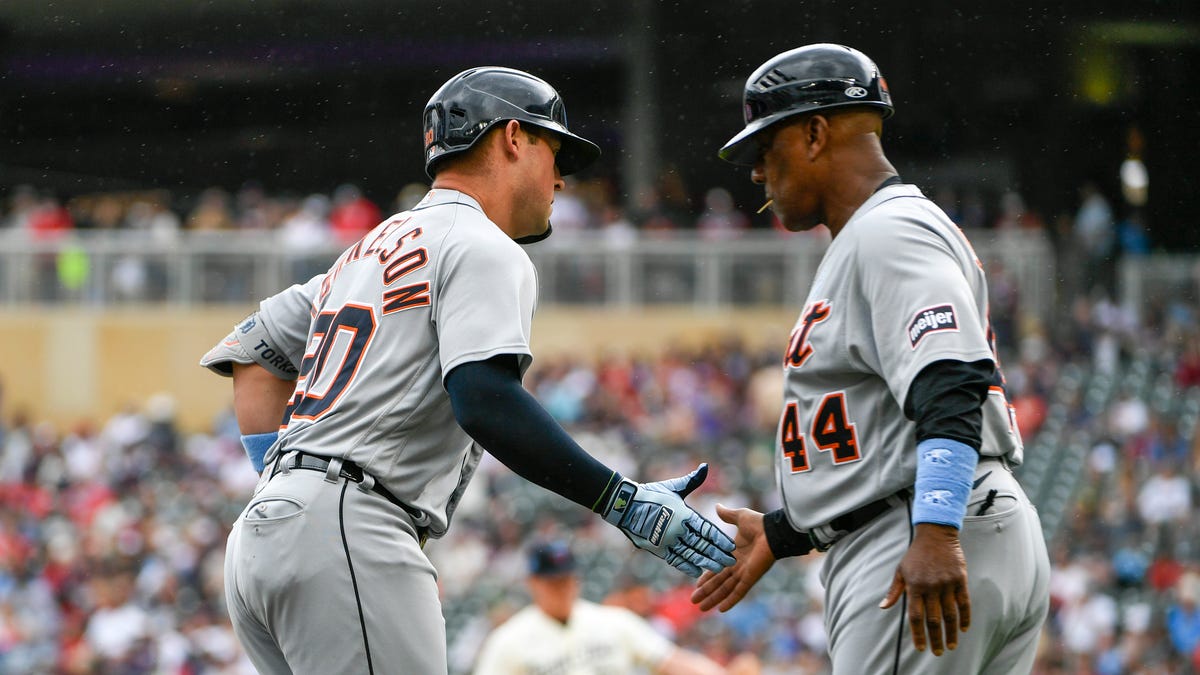 He meant no disrespect Twins fans boo Tork for line drive off Joe Mauers No 7 plaque He meant no disrespect Twins fans boo Tork for line drive off Joe Mauers No 7 plaque