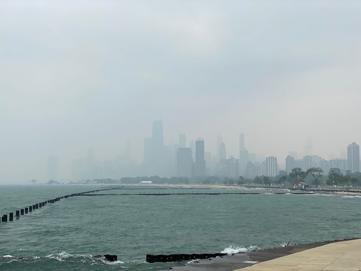Chicago skyline smoke