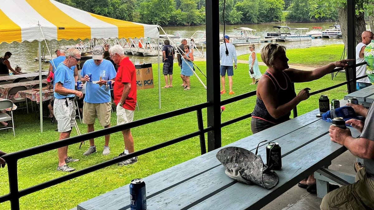 Riverfest aids MRAC efforts to preserve the Muskingum River Riverfest aids MRAC efforts to preserve the Muskingum River