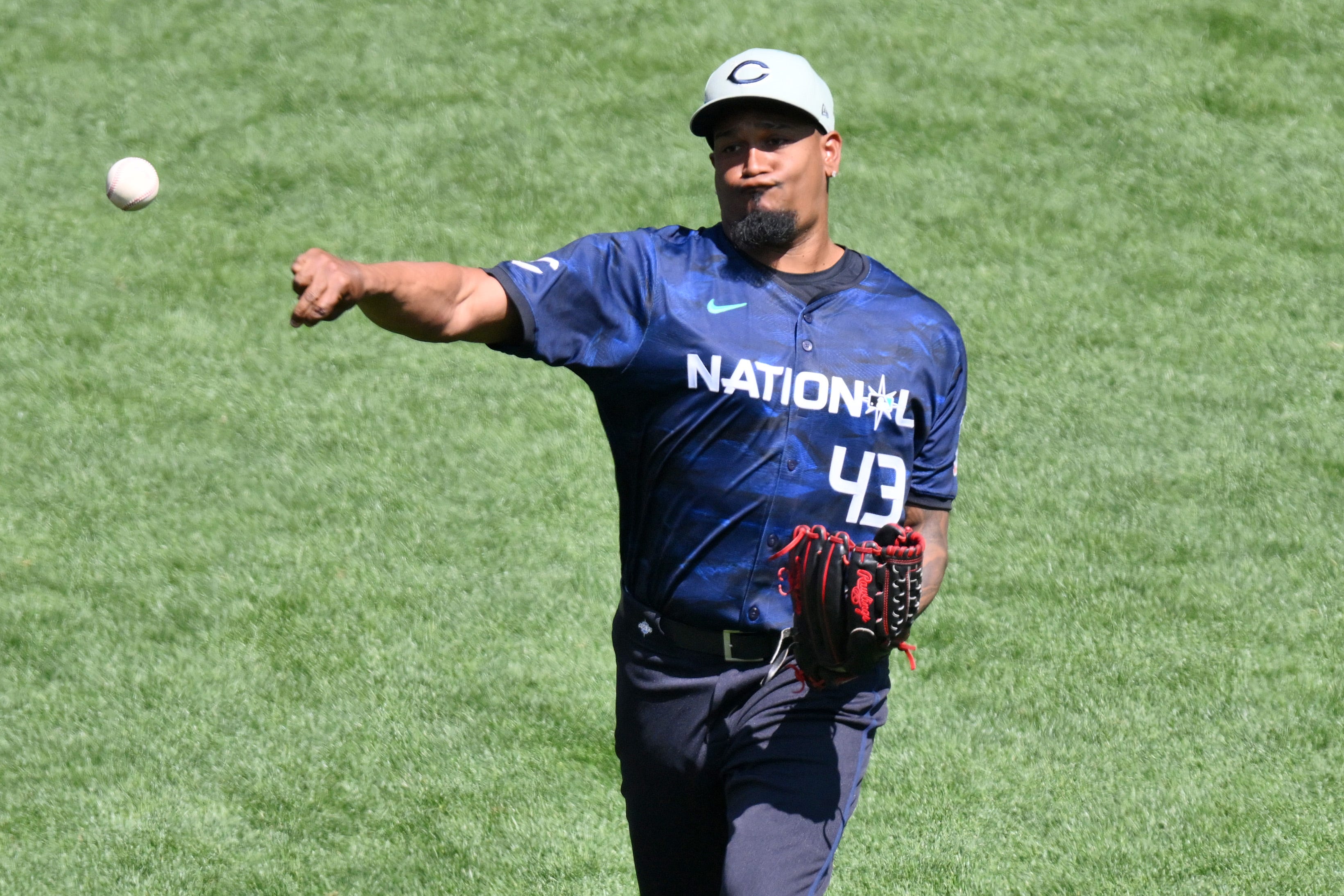 Cincinnati Reds Alexis Daz soaks in incredible AllStar week pivots to playoff drive