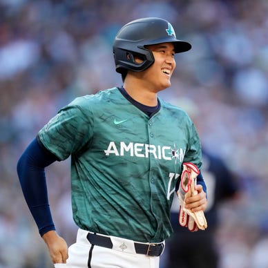Come to Seattle': Mariners fans shower Shohei Ohtani with love during All  Star Game, National Sports