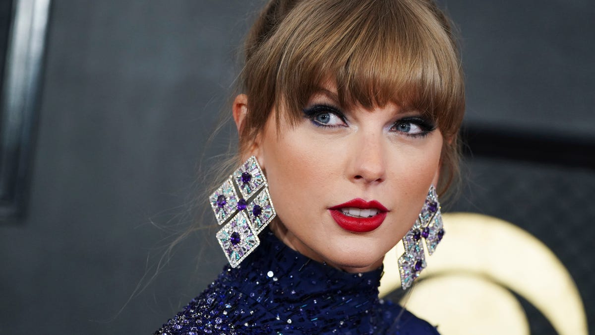 Taylor Swift could make Grammy history by winning Album of the Year