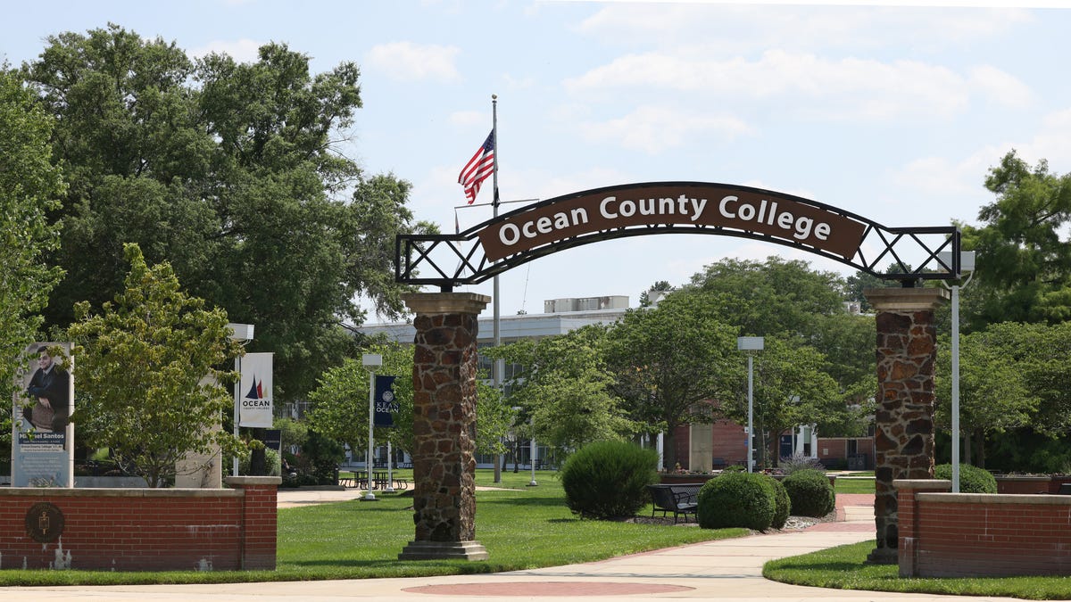 Former Ocean County College president to remain on as 150K parttime consultant Former Ocean County College president to remain on as 150K parttime consultant