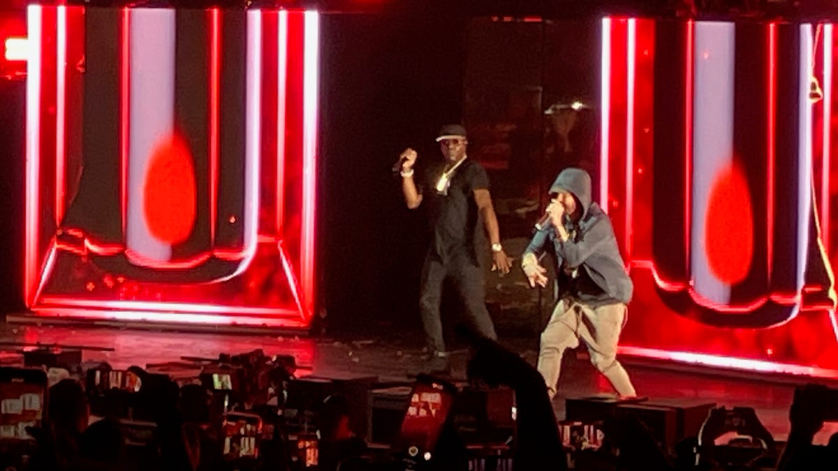 Eminem makes surprise appearance with 50 Cent at Pine Knob #50Cent