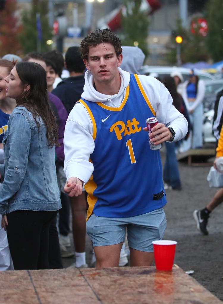 Oklahoma Sooners Football & Tailgating Traditions