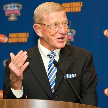 Lou Holtz speaks during Eddie Robinson coach of the year press conference at Renaissance Hotel Dallas.