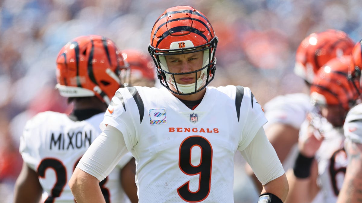 Joe Burrow #9 of the Cincinnati Bengals looks on against the Tennessee Titans during the first half at Nissan Stadium on October 01, 2023 in Nashville, Tennessee.