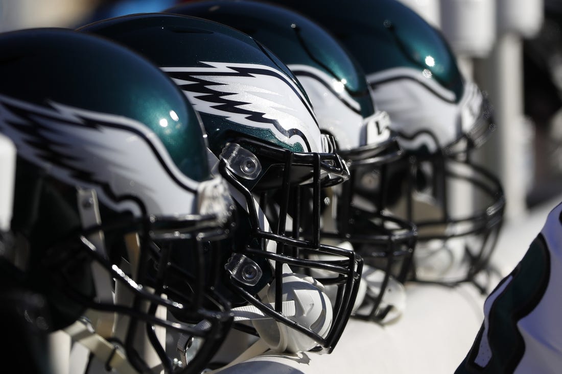 Eagles join teams planning to skip in-person workouts