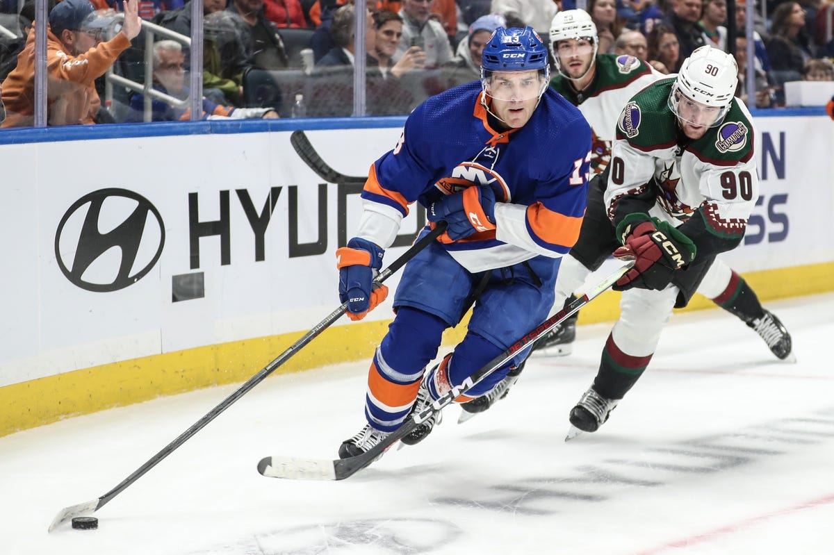 New Jersey Devils vs New York Islanders Picks, Odds & Stats
