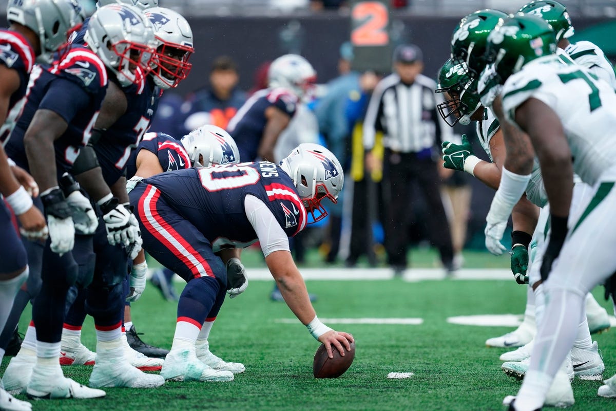 New England Patriots vs New York Jets prediction 1-7-24 NFL Picks