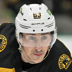 Brad Marchand notches 2 goals, assist to lead Bruins past Sharks